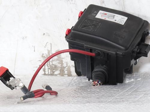 Fuse box ABARTH 600e (365) TURISMO | BP37258724E1 - Image 3