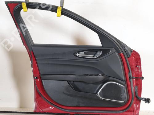 Left front door ALFA ROMEO GIULIA (952_) 2.0 Q4 (952ACA45, 952ACA25) | BP29618255C2 