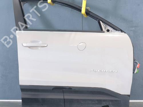 Used Right front door Right front door 39427560 39427560