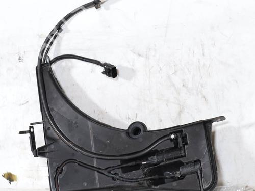 windscreen-washer-tank-alfa-romeo-giulia-952_-2015-36527609 main image