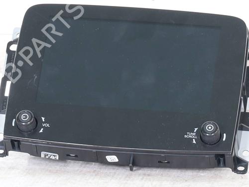 Used Radio Radio FIAT 500L (351_, 352_) 1.3 D Multijet (199.LYM11, 199.LYM1A) (95 hp) 33285124 33285124