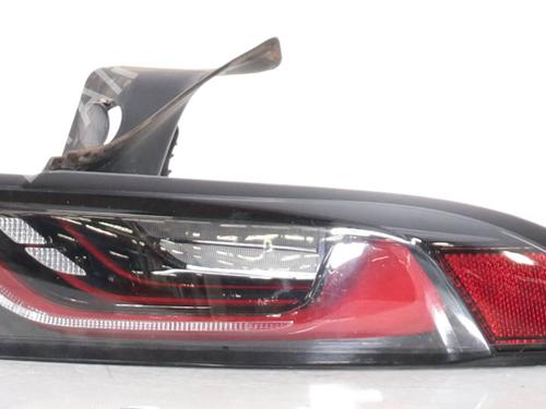 right-taillight-alfa-romeo-tonale-965_-2022-23441243 main image