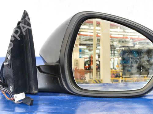 right-mirror-alfa-romeo-stelvio-949_-2016-28582555 main image