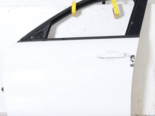 left-front-door-alfa-romeo-giulia-952_-2015-25897991 main image