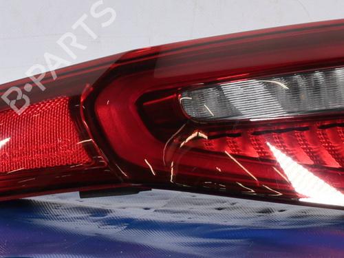 left-taillight-alfa-romeo-stelvio-949_-2016-29892392 main image