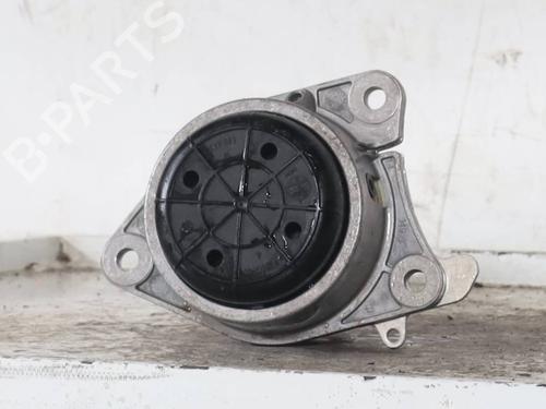 Used Engine mount Engine mount ALFA ROMEO GIULIA (952_) 2.2 D (952AFA25, 952AFM25, 952ALA25) (180 hp) 33284286 33284286