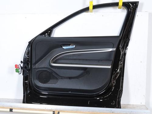Used Right front door JEEP AVENGER (J2) Electric (156 hp) 23044329