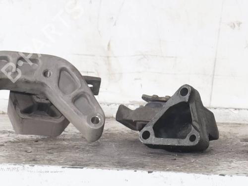 Used Engine mount Engine mount FIAT SEICENTO / 600 (187_) 1.1 (187AXB, 187AXB1A, 187AXC1A02) (54 hp) 33734106 33734106