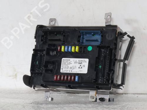 fuse-box-fiat-500e-332_-2020-36217084 main image