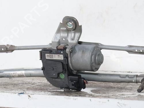 front-wipers-mechanism-alfa-romeo-giulia-952_-2015-33269292 main image