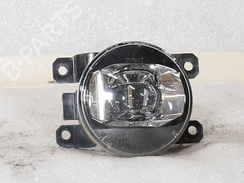 right-front-fog-light-jeep-renegade-suv-bu-b1-bv-2014-38590238 main image