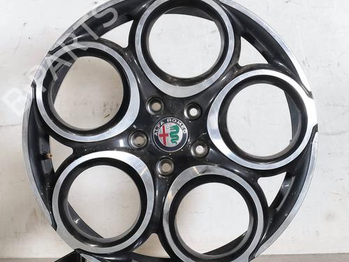Used Rim Rim ALFA ROMEO TONALE (965_) 1.3 Hybrid Q4 (280 hp) 39581582 39581582