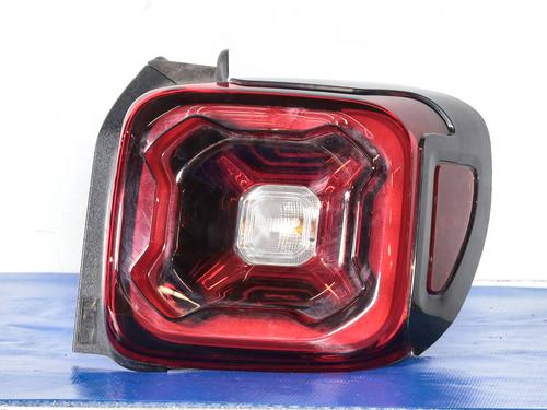right-taillight-jeep-renegade-suv-bu-b1-bv-2014-30178767 main image