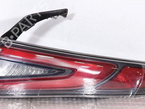 Used Right taillight Right taillight 39022365 39022365