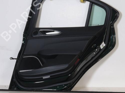 right-rear-door-alfa-romeo-giulia-952_-2015-28359955 main image