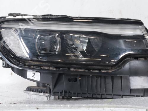 Used Right headlight JEEP COMPASS (MP, M6, MV, M7) 1.3 HYBRID 4X4 (190 hp) 31902248