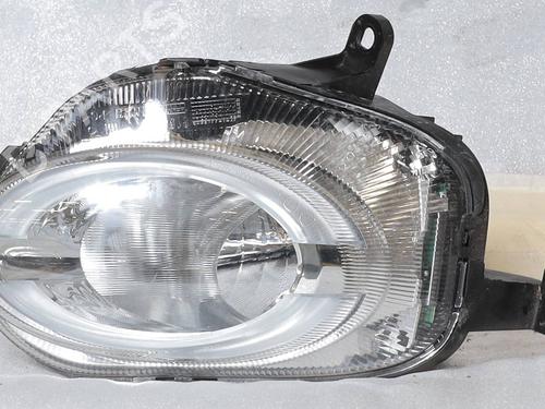 Used Right daytime light Right daytime light 38590269 38590269