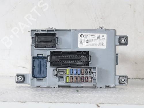 fuse-box-fiat-500-312_-2007-33283605 main image