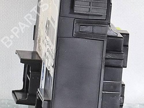 Fuse box FIAT 500X (334_) 2.0 D Multijet 4x4 (334AXB22, 334AXD2B) | BP39135471E1 - Image 3