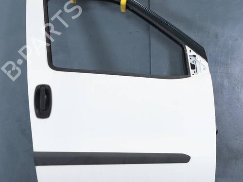 right-front-door-fiat-doblo-cargo-263_-2010-39403392 main image