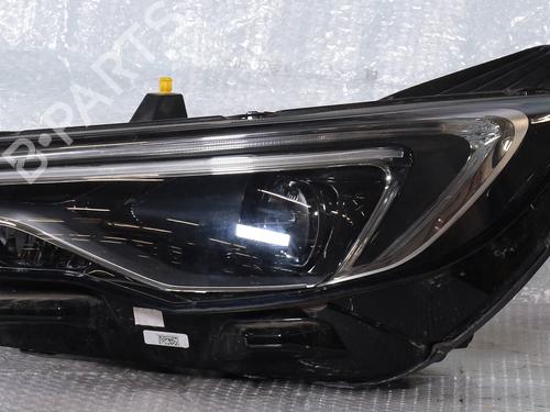 left-headlight-opel-grandland-grandland-x-a18-p1uo-2017-39551244 main image