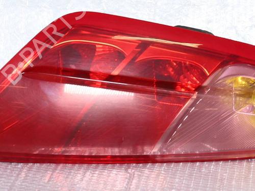Used Left taillight Left taillight 39464103 39464103