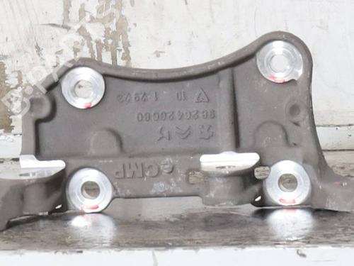 Used Engine mount Engine mount FIAT GRANDE PANDA (328) EV (328) (113 hp) 34578224 34578224