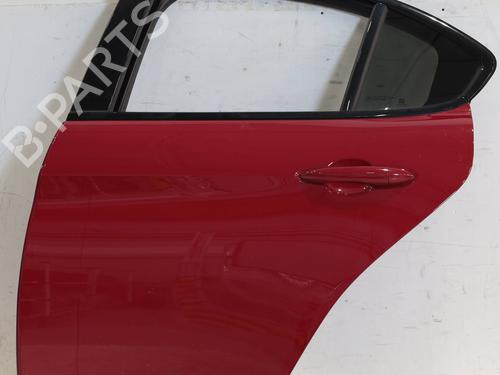 left-rear-door-alfa-romeo-giulia-952_-2015-27157468 main image
