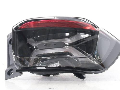 Used Right taillight Right taillight JEEP AVENGER (J2) Electric (156 hp) 24115146 24115146