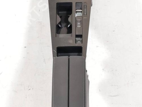 Used Gear lever Gear lever OPEL ASTRA L (OV5) 1.2 MHEV (FPHPY) (136 hp) 39881133 39881133