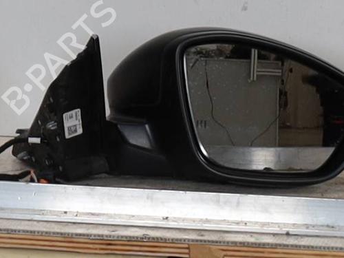 Used Right mirror Right mirror 22806743 22806743