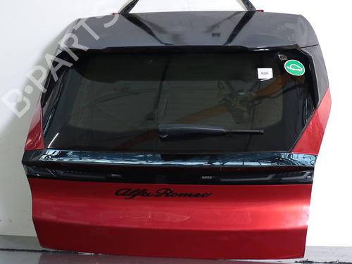 tailgate-alfa-romeo-junior-626_-627_-2024-30662663 main image