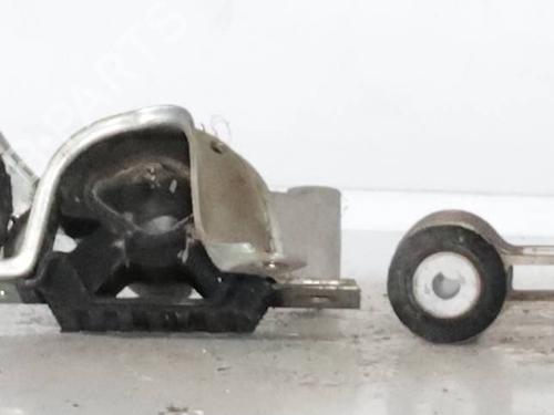 Used Engine mount FIAT PANDA (312_, 319_) 1.2 (312PXA1A) (69 hp) 26211288