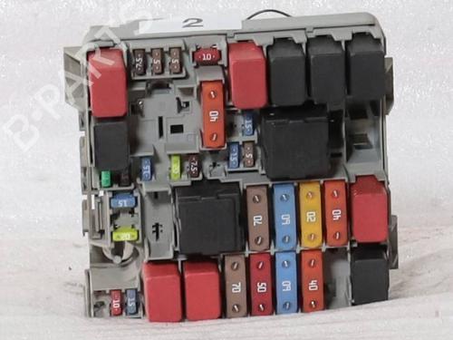 Used Fuse box Fuse box 36835655 36835655