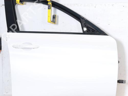 right-front-door-alfa-romeo-giulia-952_-2015-26709714 main image