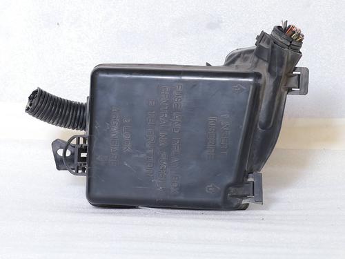 Used Fuse box Fuse box 37662547 37662547