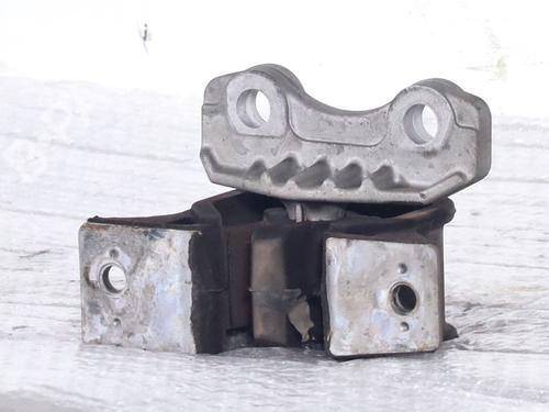 Used Engine mount OPEL CORSA C (X01) 1.0 (F08, F68) (58 hp) 31360113