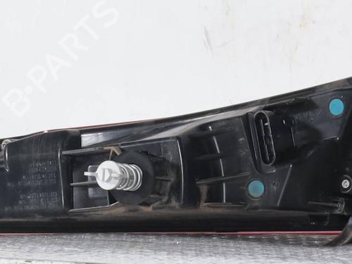Left taillight ALFA ROMEO GIULIA (952_) 2.2 D (952AFA25, 952AFM25, 952ALA25) | BP33269204C34 - Image 2