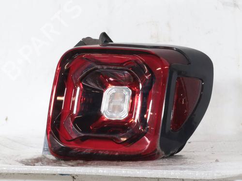 right-taillight-jeep-renegade-suv-bu-b1-bv-2014-31902176 main image