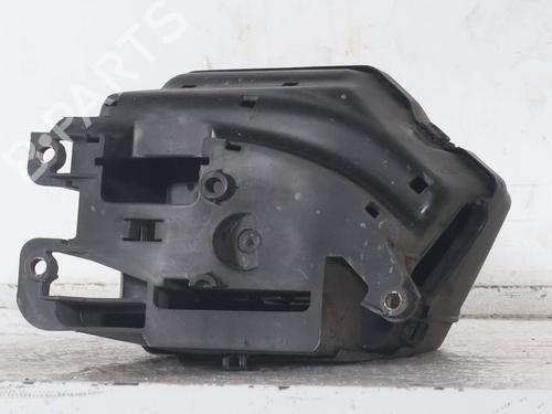 Used Fuse box Fuse box FIAT PUNTO (188_) 1.2 60 (188.030, .050, .130, .150, .230, .250) (60 hp) 33283869 33283869