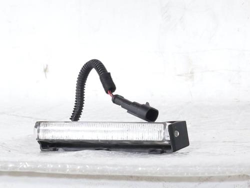 right-daytime-light-fiat-panda-312_-319_-2012-32029092 main image