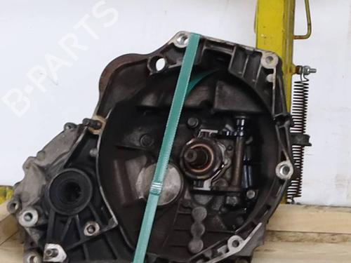 Used Gearbox Gearbox FIAT PUNTO (188_) 1.3 JTD 16V (70 hp) 32706899 32706899