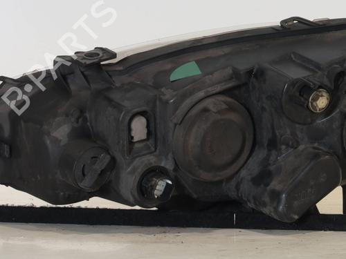 Used Right headlight ALFA ROMEO 147 (937_) 1.9 JTDM 8V (937.AXD1A, 937.AXU1A, 937.BXU1A) (120 hp) 30304997