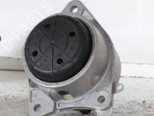 engine-mount-alfa-romeo-giulia-952_-2015-27337967 main image