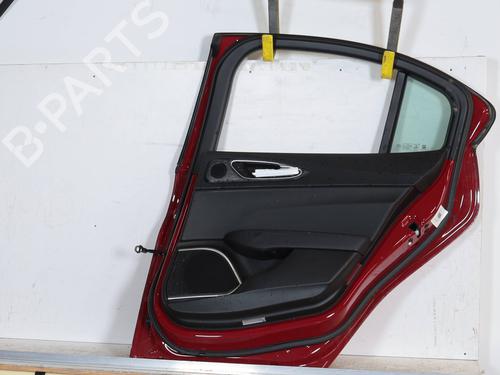 right-rear-door-alfa-romeo-giulia-952_-2015-23133573 main image