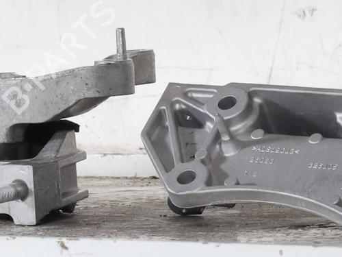 Used Engine mount Engine mount 34646379 34646379