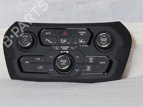 climate-control-jeep-renegade-suv-bu-b1-bv-2014-38590425 main image