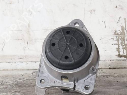 engine-mount-alfa-romeo-stelvio-949_-2016-34460034 main image