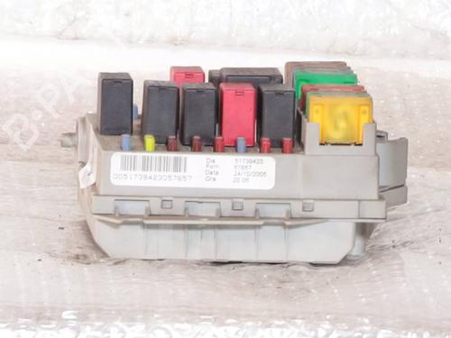 Fuse box FIAT IDEA (350_) 1.4 16V | BP40215438E1 - Image 3