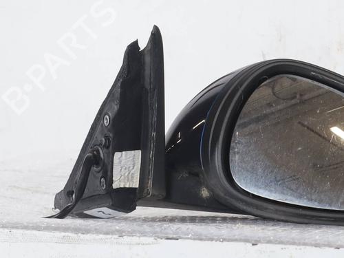 right-mirror-alfa-romeo-giulia-952_-2015-33269222 main image